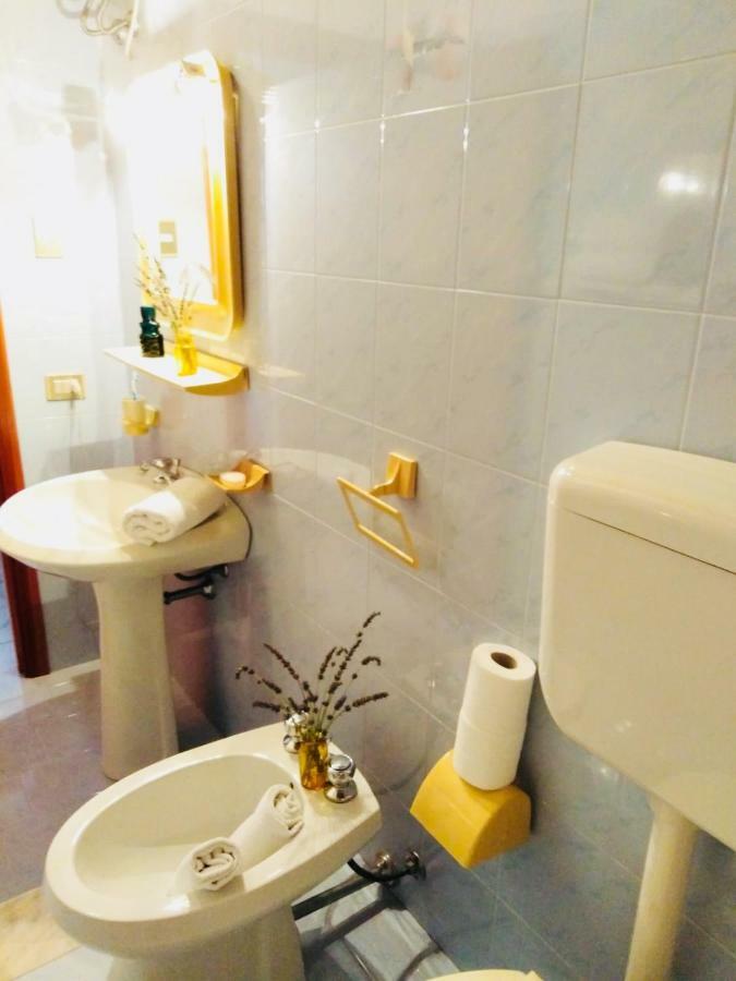 Casa Vacanza Mariaoliva Villa Менфи Екстериор снимка